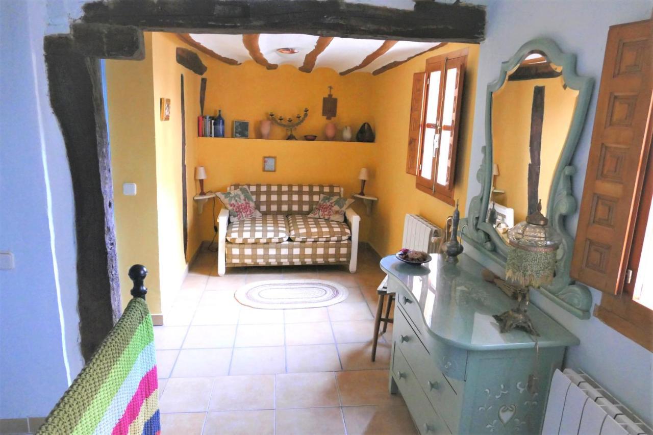 Casasdetrevijano Canon Del Rio Leza Soto en Cameros Exterior photo